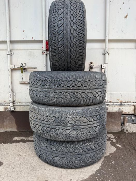 Продаю Шины 265/50 R20