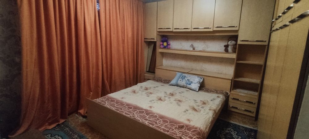 Отдава двустаен апартамент под наем в Казанлък