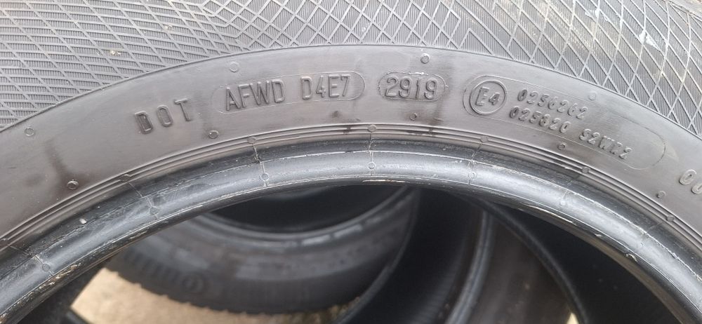 205 60 r16 iarna Continental 450 lei/set