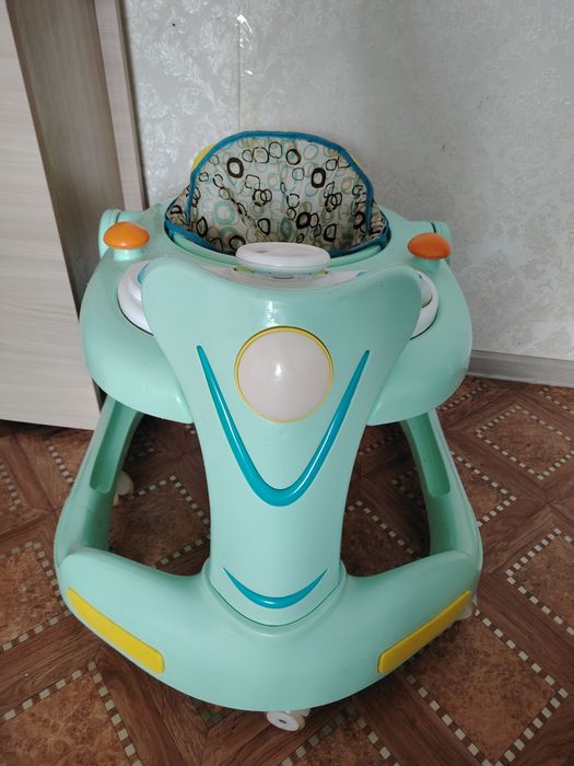 Продам детский ходунок