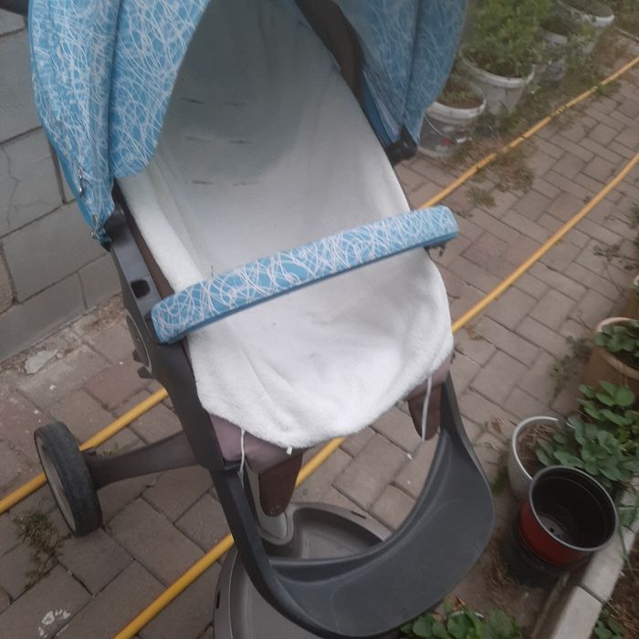 Продам или обмен коляску Stokke