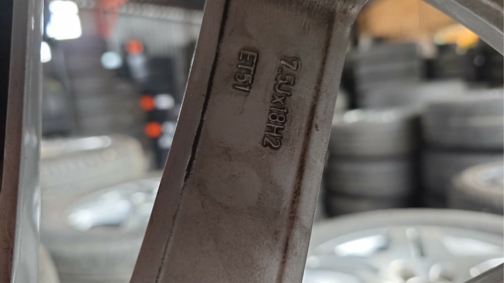 Jante vw golf cu anvelope vara 225/40/18