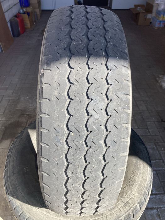 Продам шины 225/75/16С