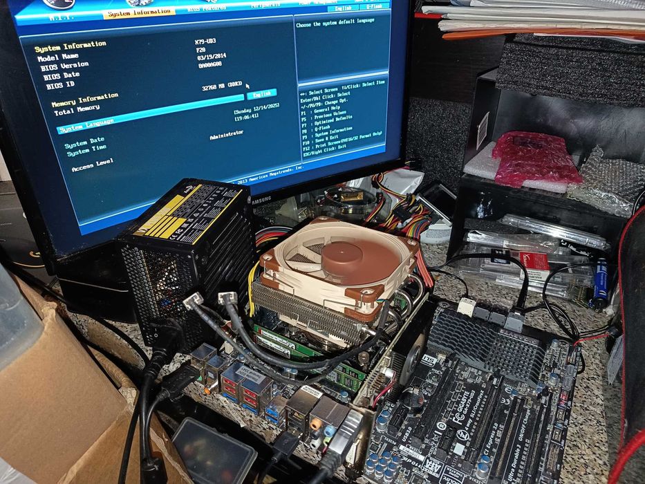 Kit gaming, Core i7 3930K + Gigabyte X79 + 24gb ram