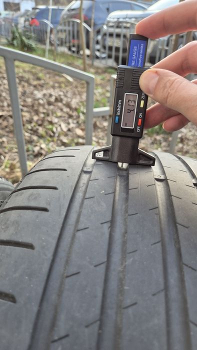 Vand 4 anvelope de veara BRIDGESTONE Turanza T005 225/50 R17 98 Y