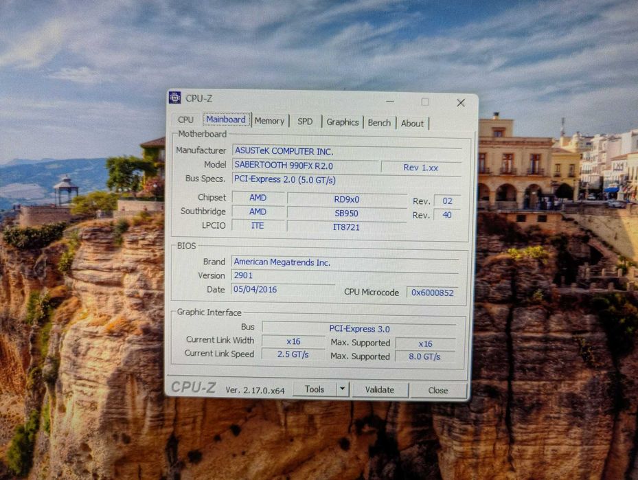 Bundle AMD FX-6300 + Cooler Arctic - Performanță și Liniște