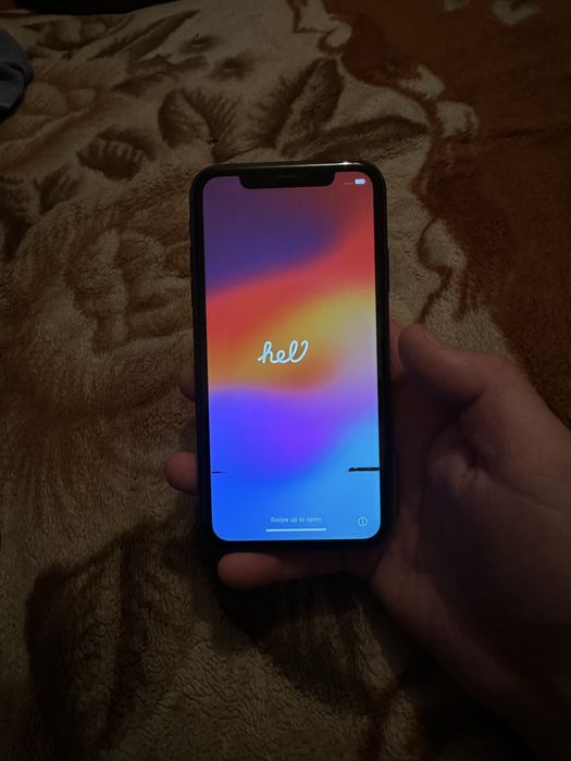 Продам  Iphone 11 память 64 гб