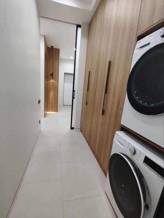 Exclusive apartments Mirabad avenue. Long term rent.