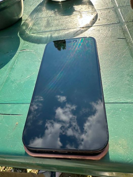 Prodavam iphone 16