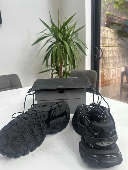 #EDITIE LIMITATĂ# Balenciaga Track Triple Black - Verificare Colet