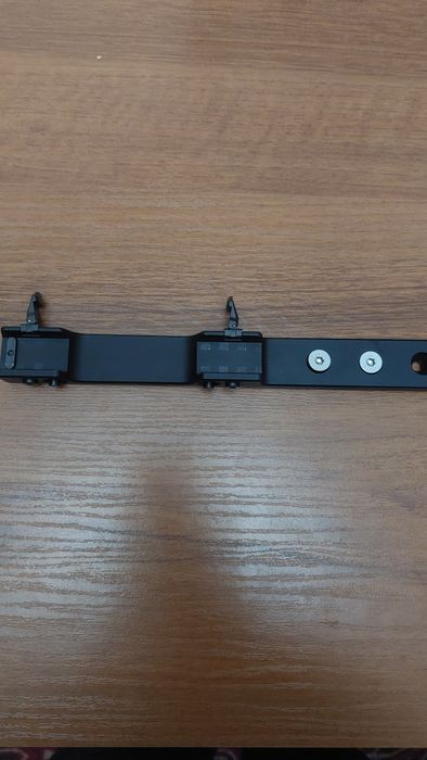 Продавам стойка с бър монтаж за термо камера на фирмата Блазер