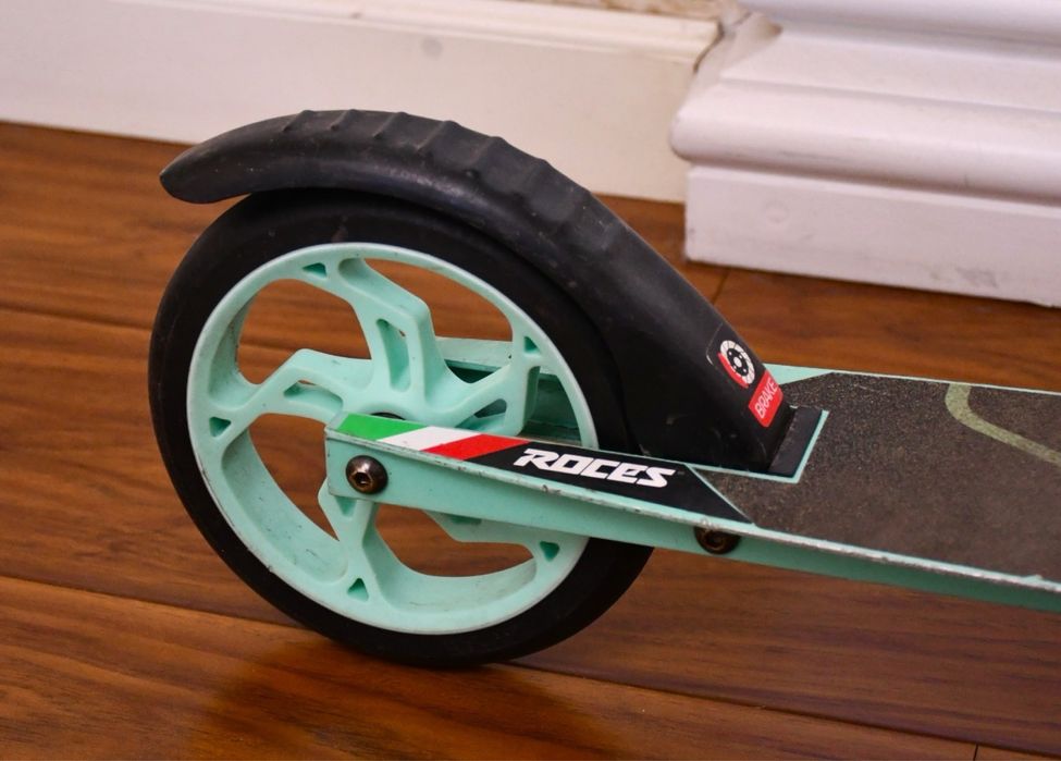 Продается самокат Roces, 175 mm