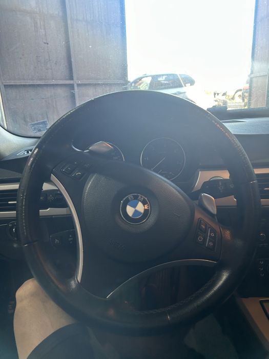 На части! BMW 330xd e91 231кс.