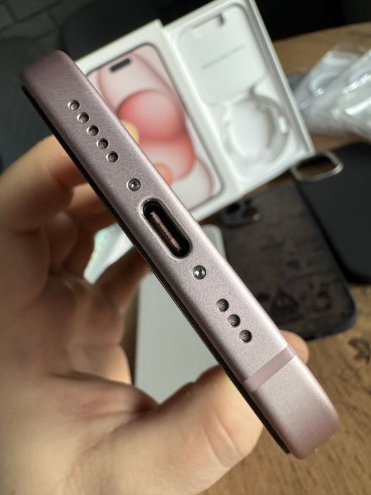 iPhone 15 256Gb Pink