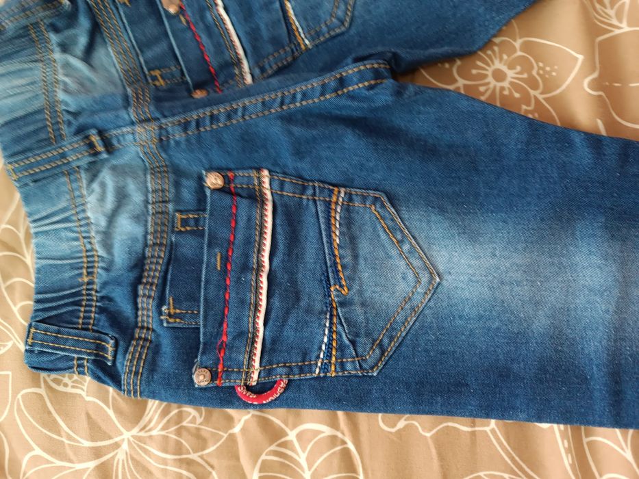 Детски дънки 4г.