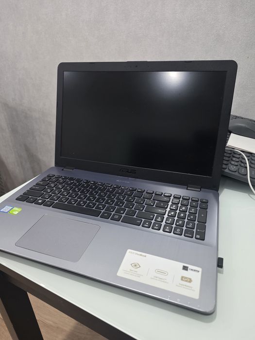 Продам ноутбук Asus