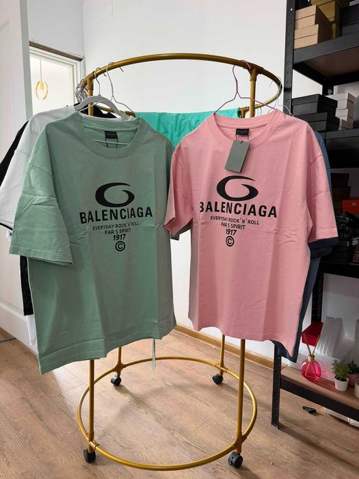 Tricou Balenciaga verde marimea L