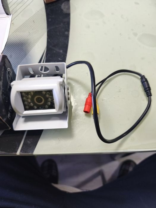 4,3" TFT LCD Монитор + Камера За Задно Виждане За Автомобил