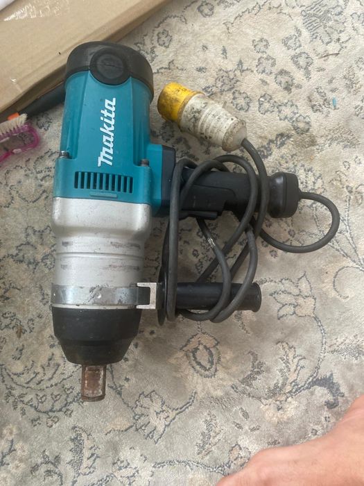 Makita Cheie de impact TW1000  110 v