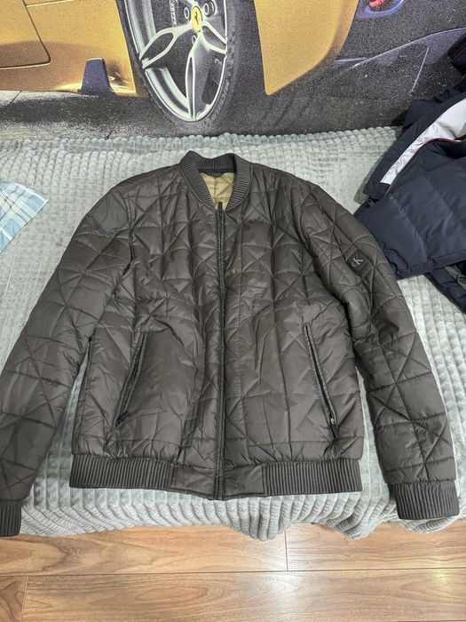 Продам куртки зима осень