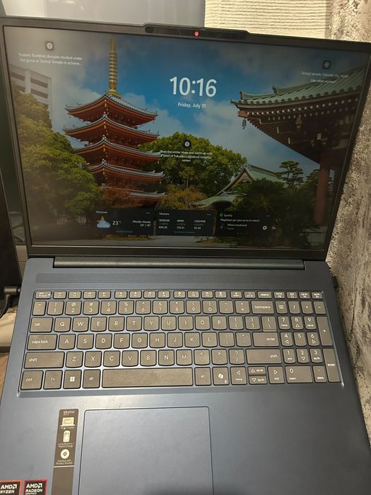 Vând PlayStation 5 si laptop Lenovo