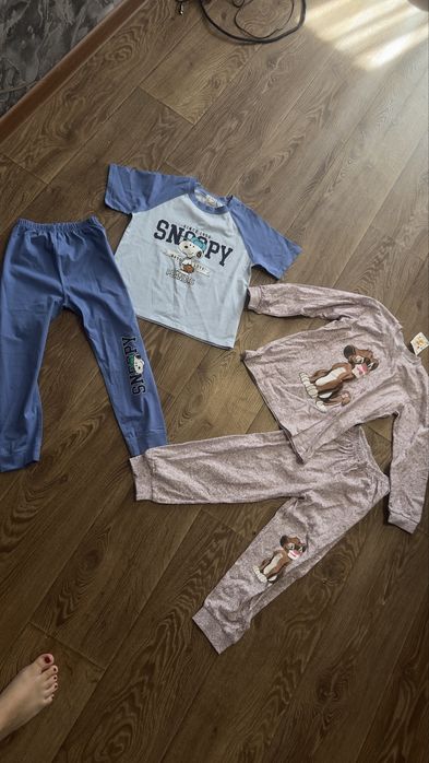 Продам детские пижамы на мальчика и девочку