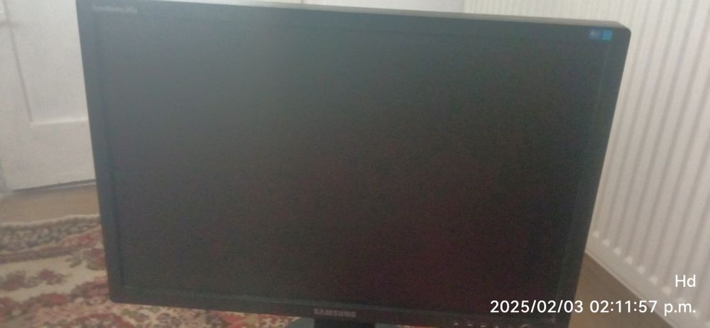 Monitor  Samsung  Lcd  24 .INCI  DEFECT