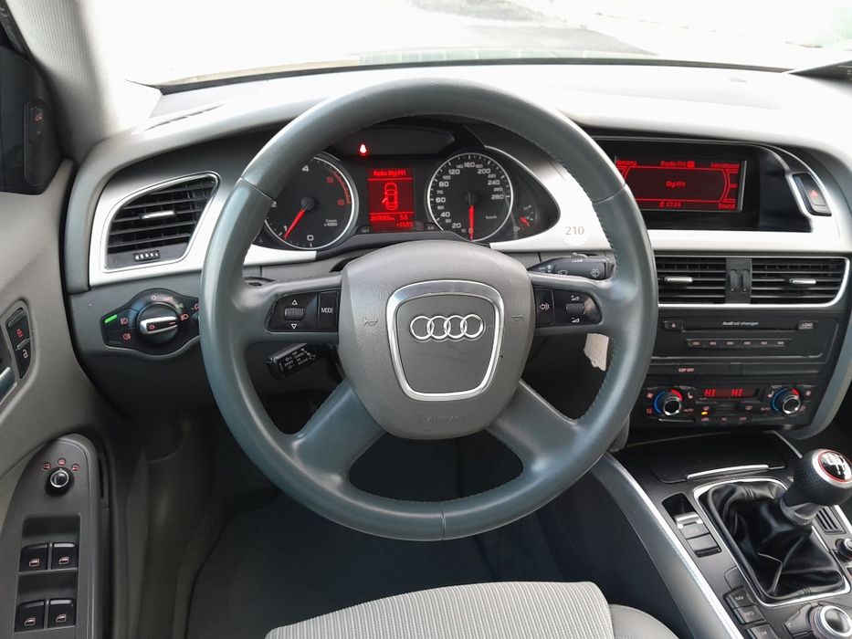 Audi A4 B8 2L.TDI 140cp model 2009  euro 4