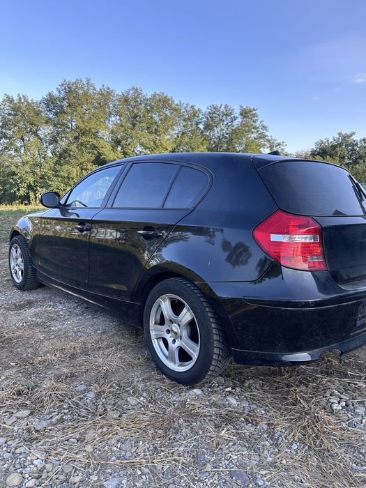 Dezmembrez BMW Seria 1 E87