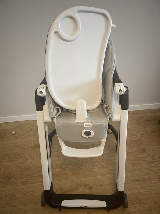 Детски стол за хранене peg perego