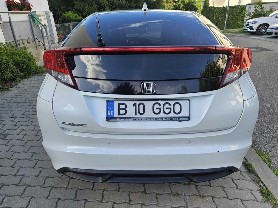 HONDA Civic 2014 — imagine 2