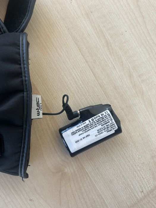 Manusi Moto incalzite inSPORTline HEATston