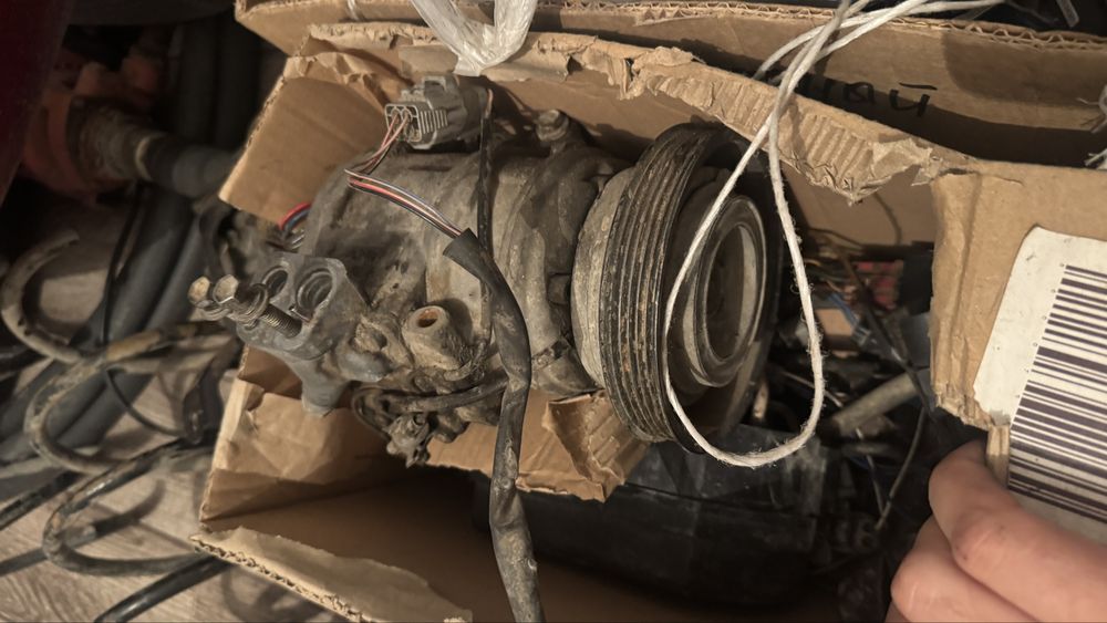 Запчасти на камри 10