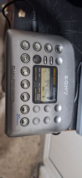 Lot Walkman Sony WM-FX483,Sanyo Cassette Tape Recorder TRO 1550T si Ai