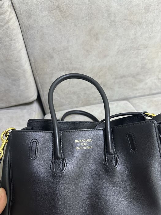 Продам сумку баленсиага