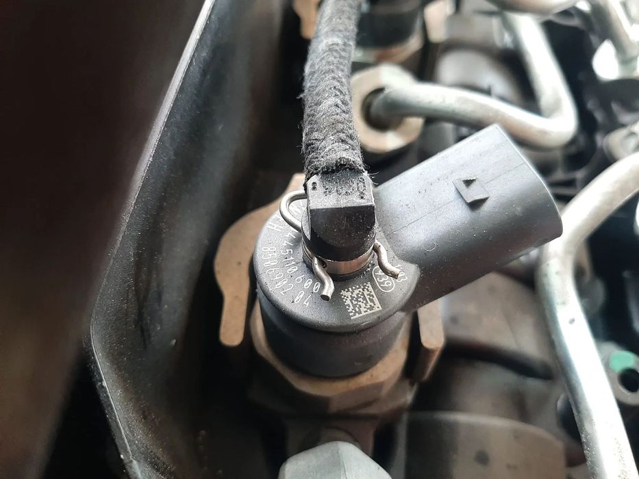 injector  mini cooper r55 r56 r60  1.6 d  n47c16a  0445110600