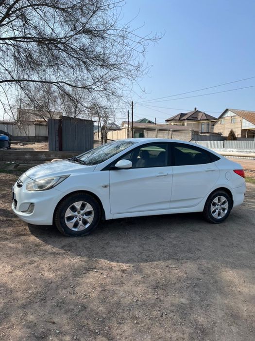 Продам hyundai accent