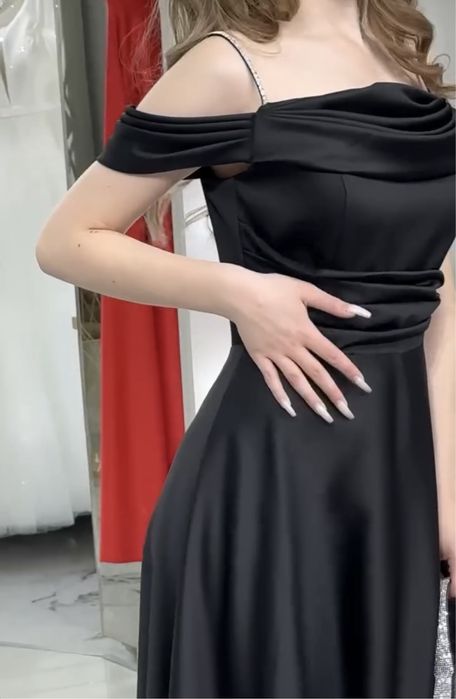 Черное вечернее платье, макс длина