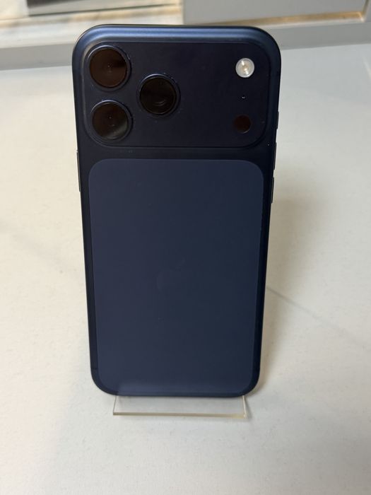 Iphone 17 Pro Max Deep Blue 100 % 170 цикъла