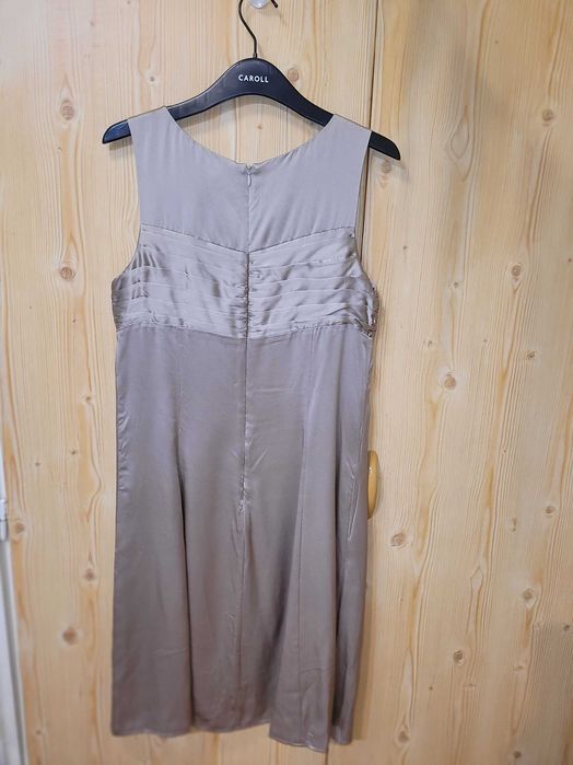 Superba rochie matase M/38 sau S/36