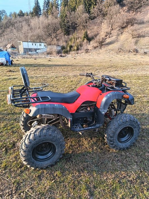 Vând ATV Honda Hercules 250