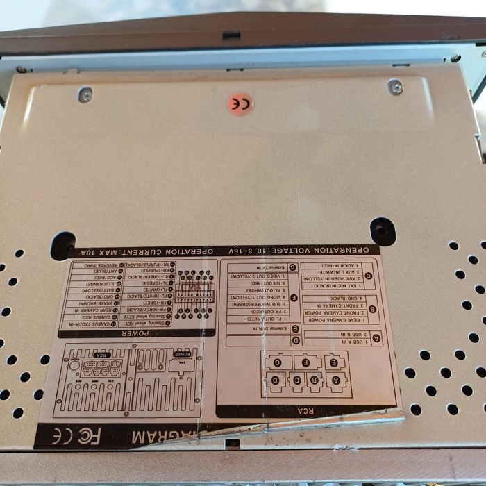 Vând navigatie Opel Corsa D