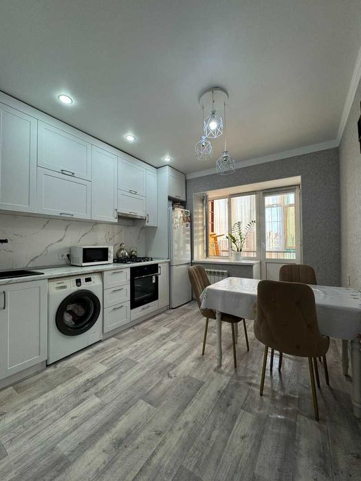 Продам 2х комн кв Батыс