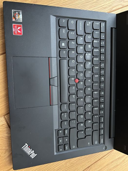 Think pad E495 с гаранция