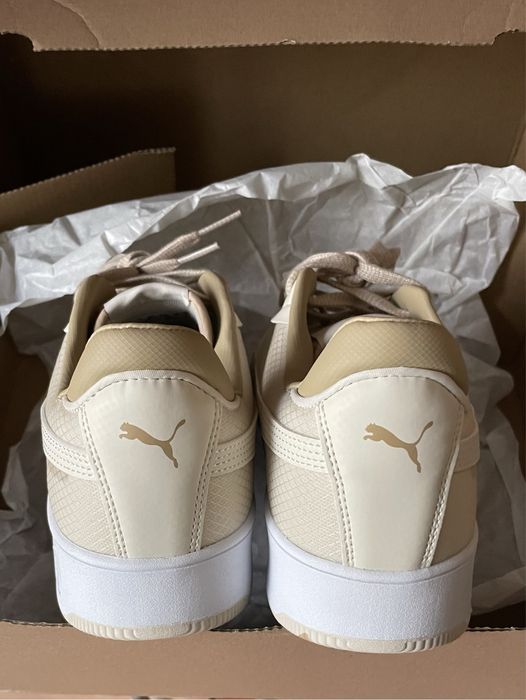 Чисто нови оригинални дамски маратонки Puma Carina в кутия!