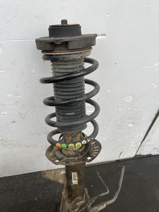 Fuzeta fata stanga dreapta VW Passat B6 2005-2010 etrier disc telescop