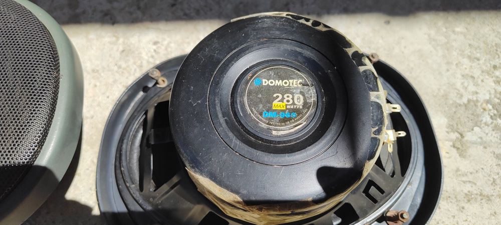 Boxe auto 280 w domotec