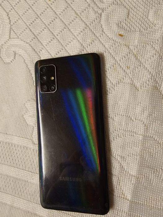 Vând Samsung A71