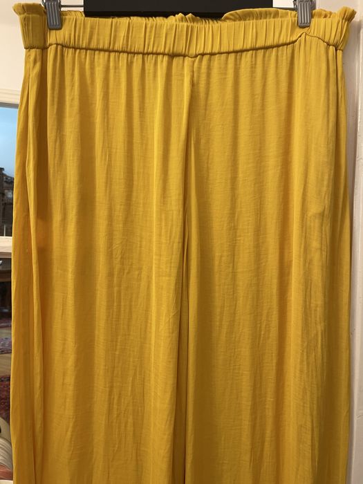 Pantaloni largi  Zara  superbi  mărimea  L /XL