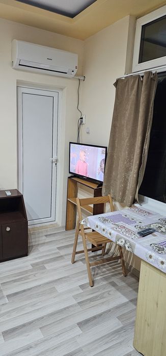 Дава се под наем Едностаен апартамент в Перник, Център - 36 кв.м за 265.2 € - Снимка #4